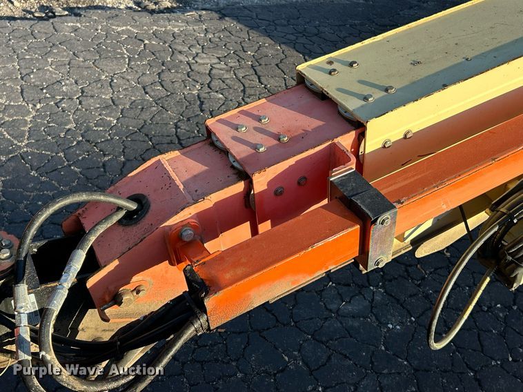 image for item EK3513 2006 JLG 600S boom lift