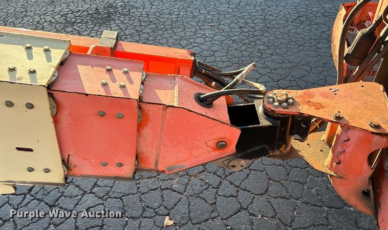 image for item EK3513 2006 JLG 600S boom lift
