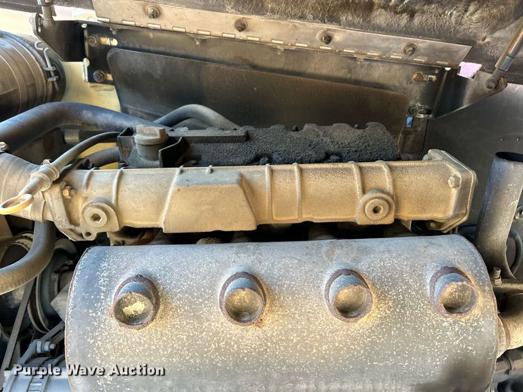 image for item EK3513 2006 JLG 600S boom lift