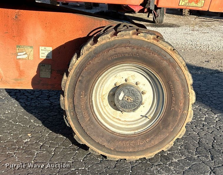 image for item EK3513 2006 JLG 600S boom lift