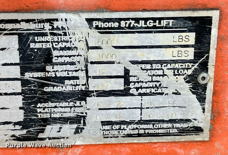 image for item EK3513 2006 JLG 600S boom lift