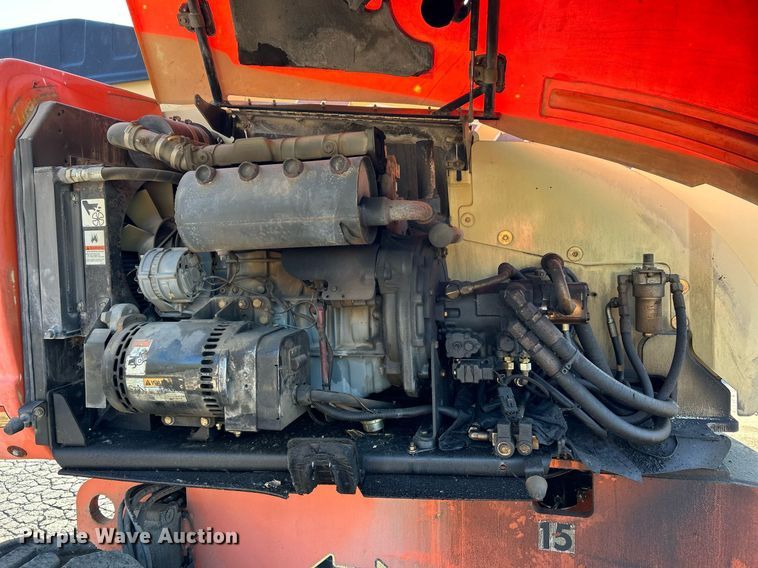 image for item EK3514 2006 JLG 600S boom lift