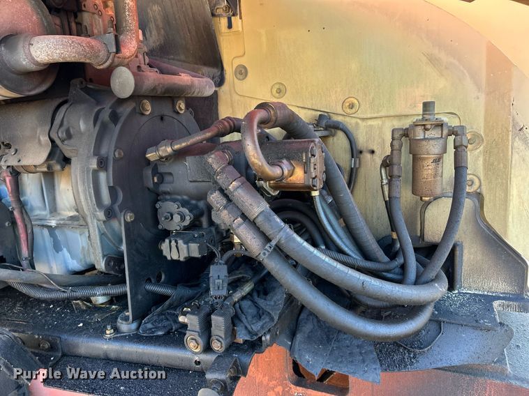 image for item EK3514 2006 JLG 600S boom lift