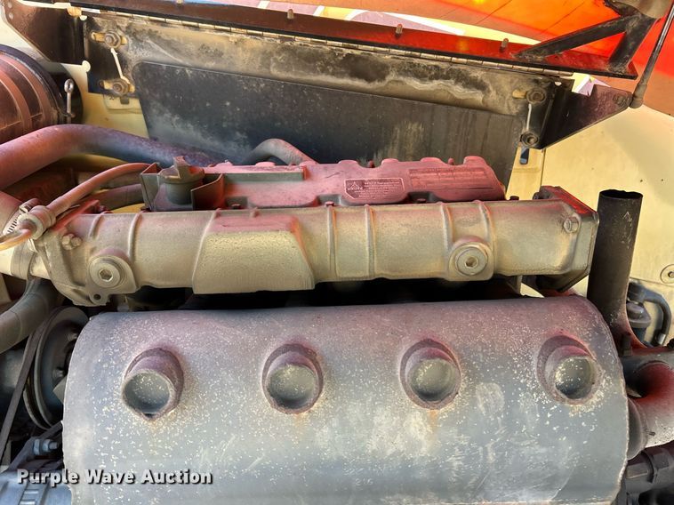 image for item EK3514 2006 JLG 600S boom lift