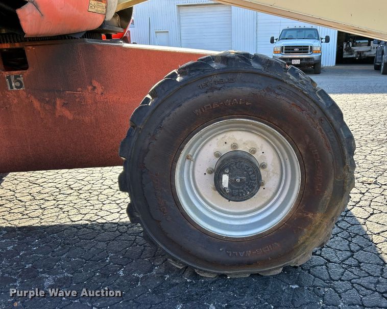 image for item EK3514 2006 JLG 600S boom lift