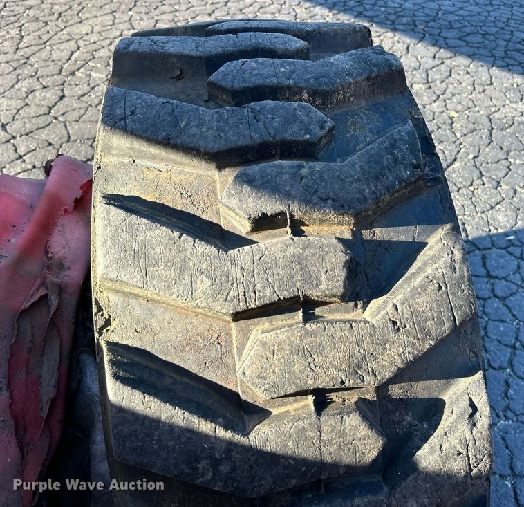 image for item EK3514 2006 JLG 600S boom lift