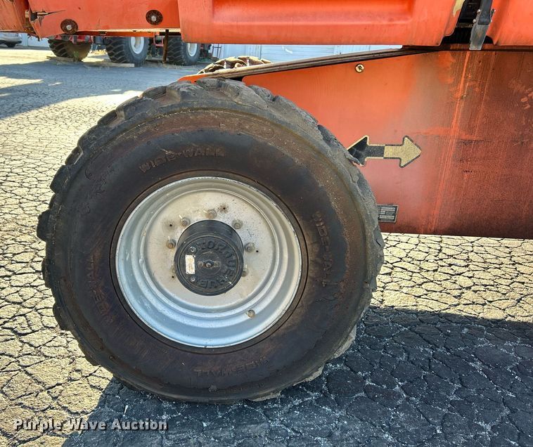 image for item EK3514 2006 JLG 600S boom lift