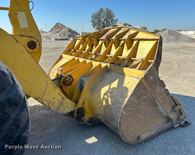 image for item EK3515 2003 Komatsu WA470-5H wheel loader