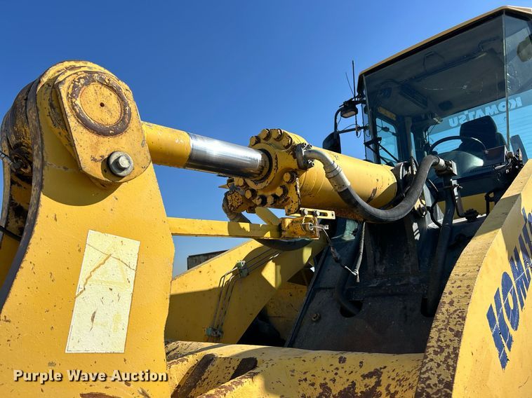image for item EK3515 2003 Komatsu WA470-5H wheel loader