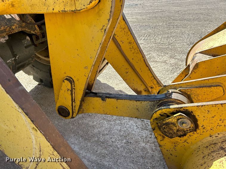 image for item EK3515 2003 Komatsu WA470-5H wheel loader