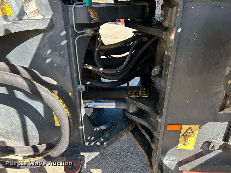 image for item EK3515 2003 Komatsu WA470-5H wheel loader