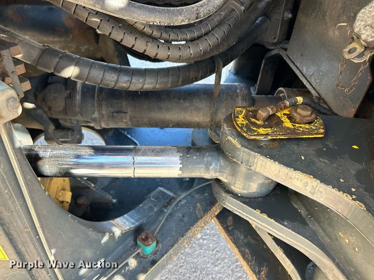 image for item EK3515 2003 Komatsu WA470-5H wheel loader