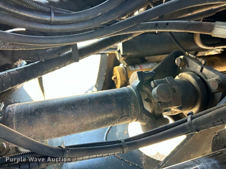 image for item EK3515 2003 Komatsu WA470-5H wheel loader