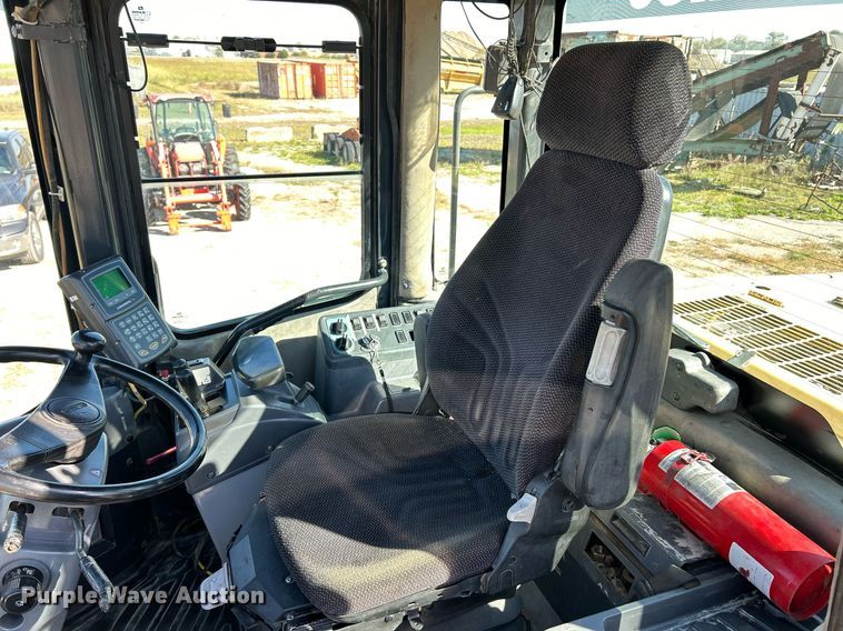 image for item EK3515 2003 Komatsu WA470-5H wheel loader