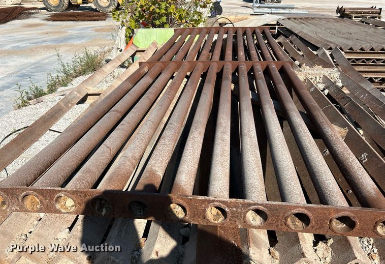 image for item EK3519 (9) trackout rumble grates