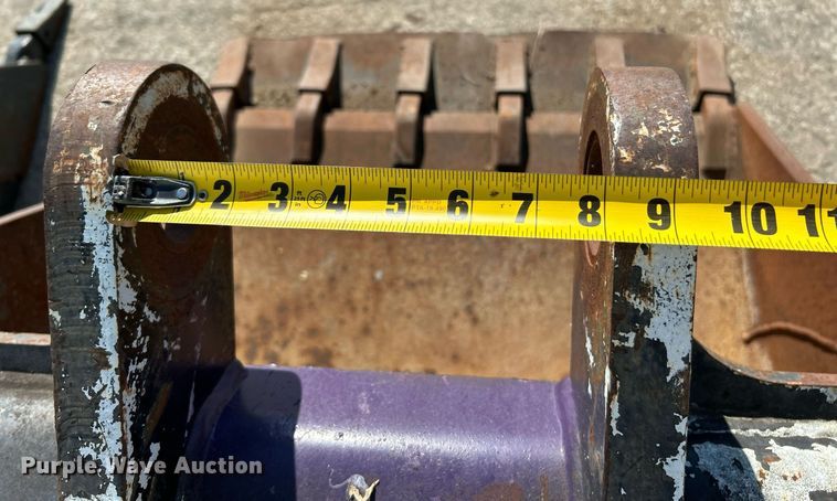 image for item EK3522 (3) excavator buckets