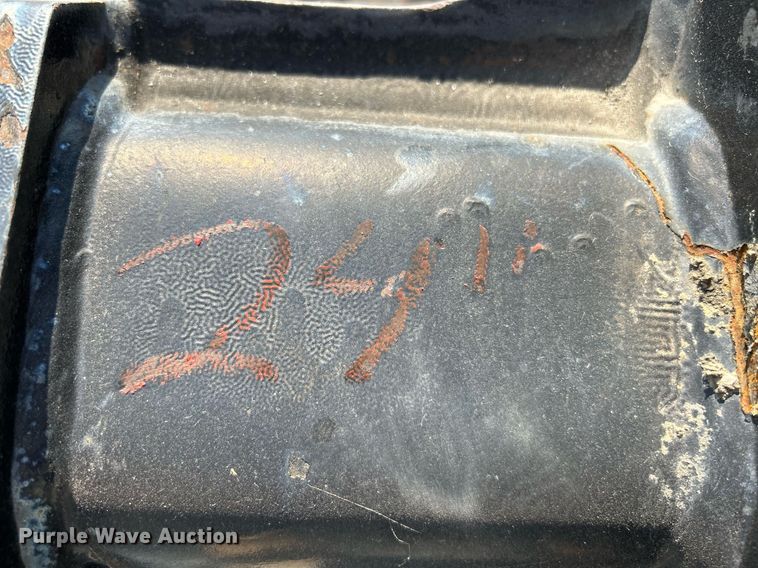 image for item EK3522 (3) excavator buckets