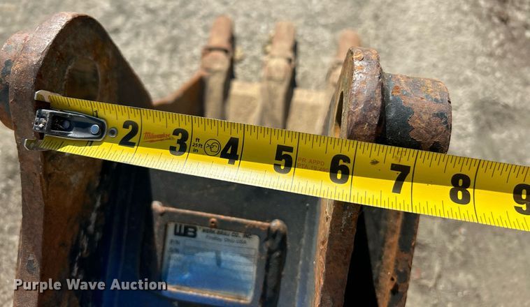 image for item EK3523 (2) excavator buckets