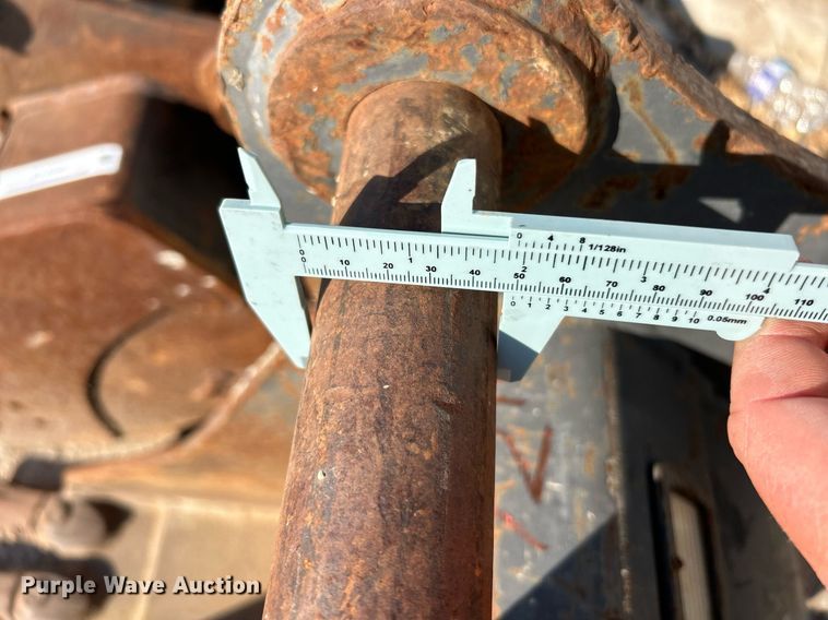 image for item EK3524 (2) excavator buckets