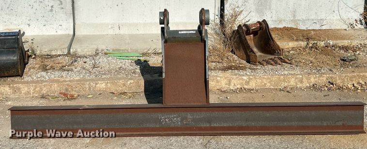 image for item EK3525 Volvo grading bucket