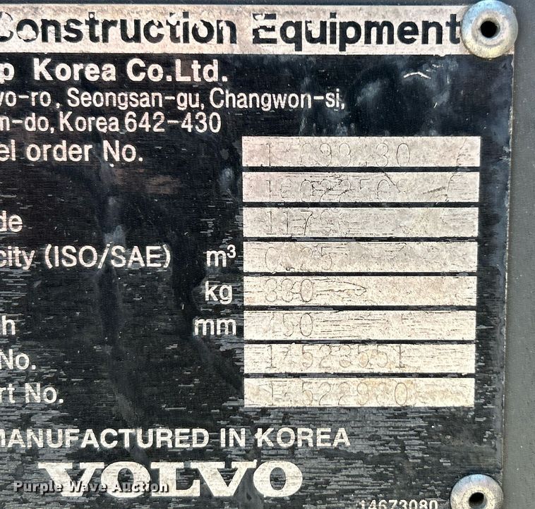 image for item EK3525 Volvo grading bucket