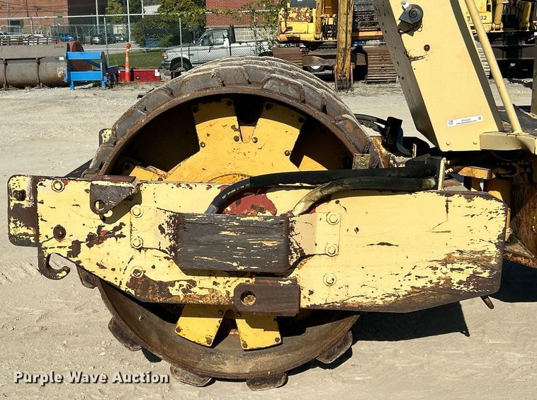 image for item EK3532 1985 Dynapac CA15 single drum vibratory roller