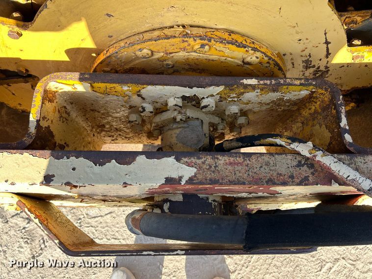 image for item EK3532 1985 Dynapac CA15 single drum vibratory roller