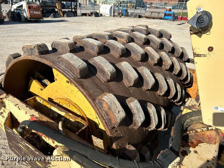 image for item EK3532 1985 Dynapac CA15 single drum vibratory roller