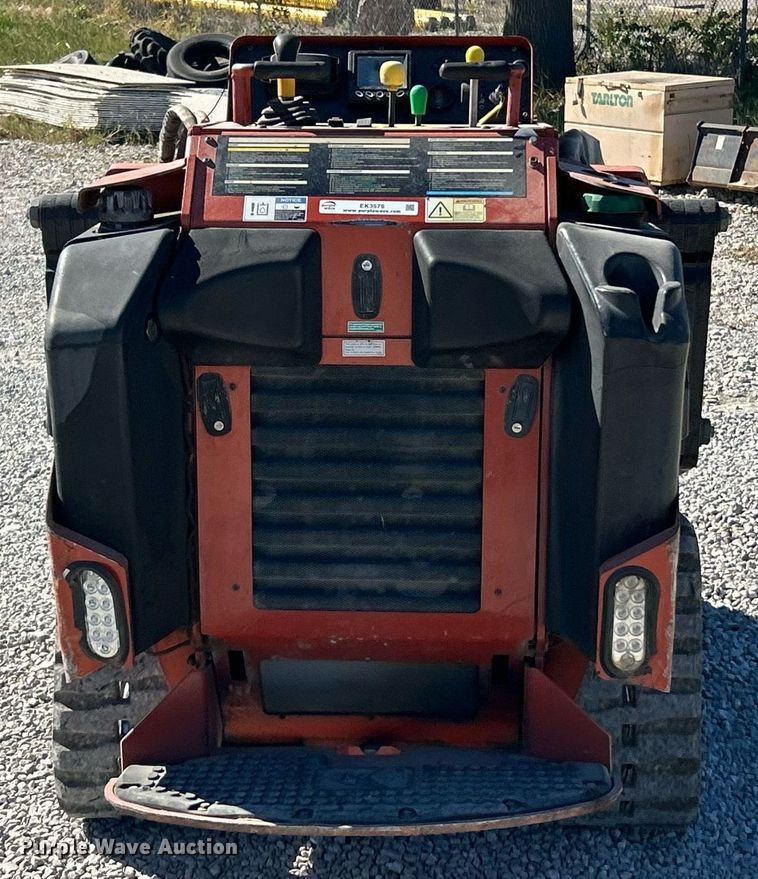 image for item EK3575 2018 Ditch Witch SK1550 compact utility loader