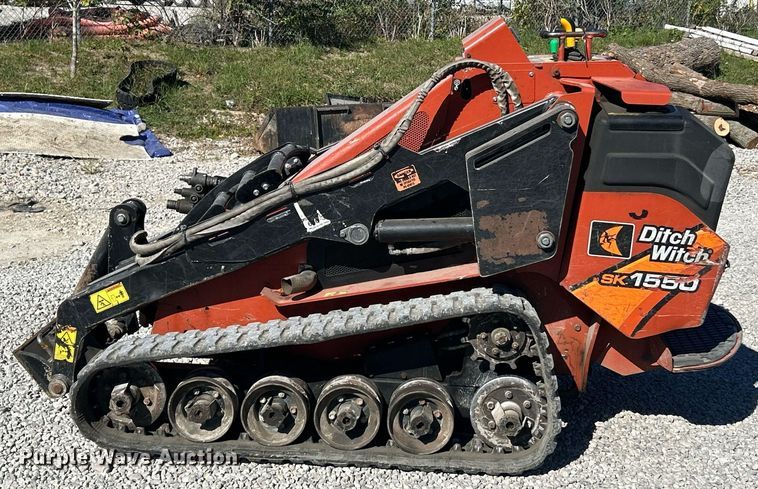 image for item EK3575 2018 Ditch Witch SK1550 compact utility loader