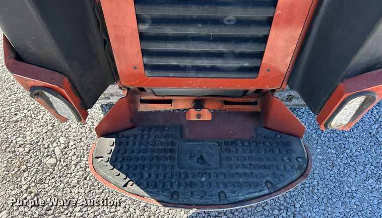 image for item EK3575 2018 Ditch Witch SK1550 compact utility loader