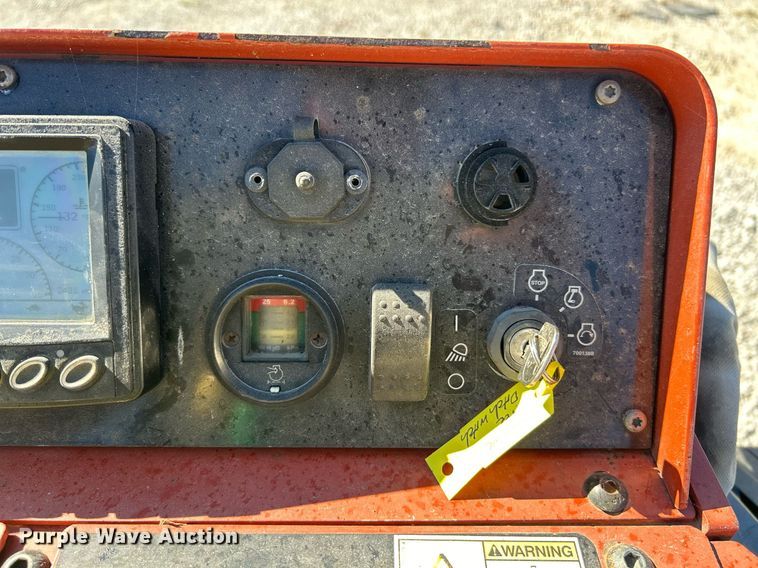 image for item EK3575 2018 Ditch Witch SK1550 compact utility loader