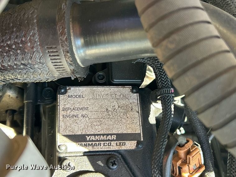 image for item EK3575 2018 Ditch Witch SK1550 compact utility loader