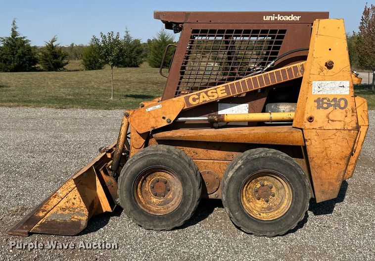 image for item EN0046 1994 Case  1840 skid steer loader