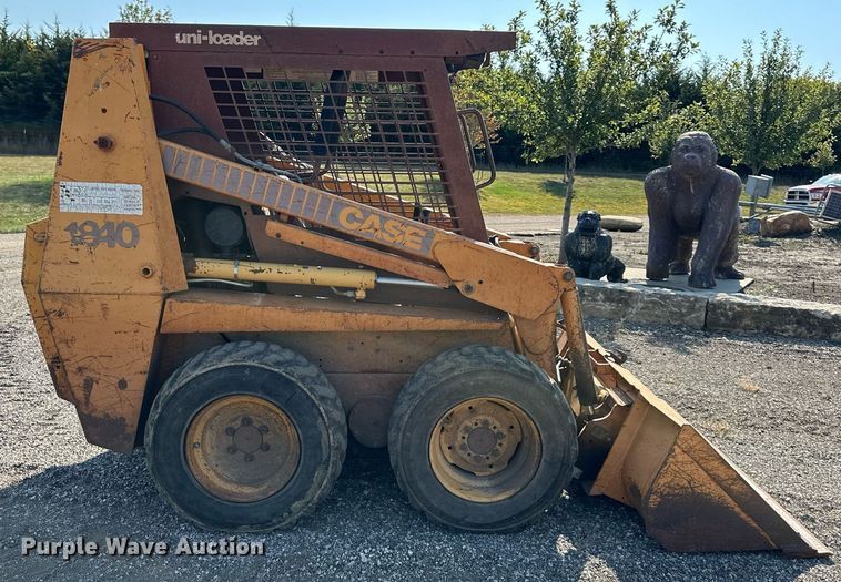 image for item EN0046 1994 Case  1840 skid steer loader