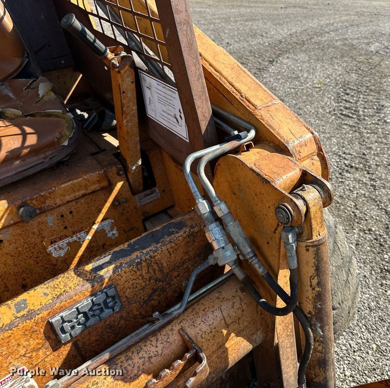 image for item EN0046 1994 Case  1840 skid steer loader