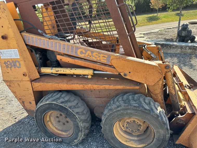 image for item EN0046 1994 Case  1840 skid steer loader