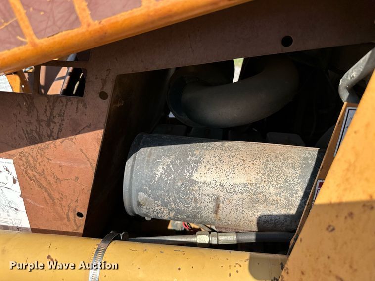 image for item EN0046 1994 Case  1840 skid steer loader