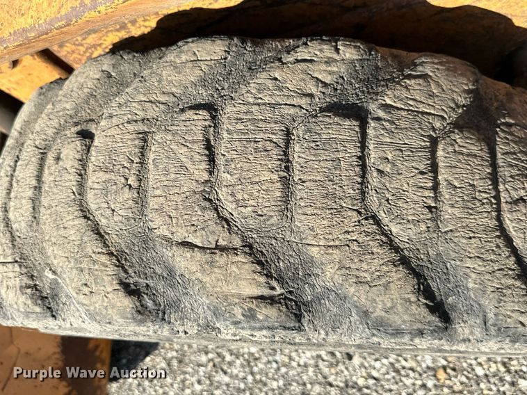 image for item EN0046 1994 Case  1840 skid steer loader