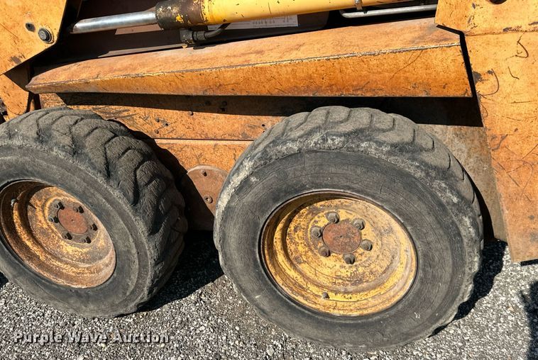 image for item EN0046 1994 Case  1840 skid steer loader