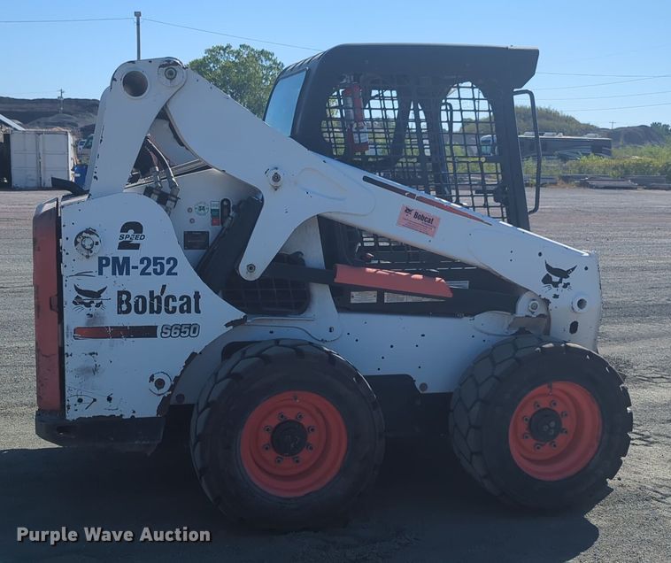image for item EQ2278 2013 Bobcat S650 skid steer loader