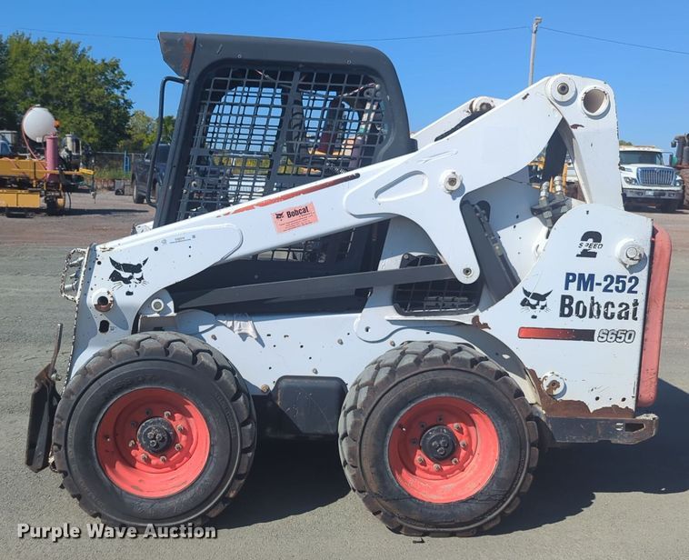 image for item EQ2278 2013 Bobcat S650 skid steer loader