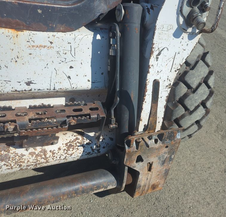 image for item EQ2278 2013 Bobcat S650 skid steer loader