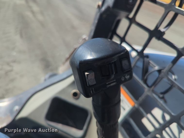 image for item EQ2278 2013 Bobcat S650 skid steer loader