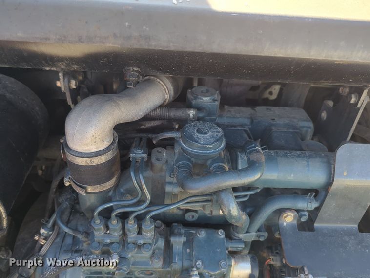 image for item EQ2278 2013 Bobcat S650 skid steer loader