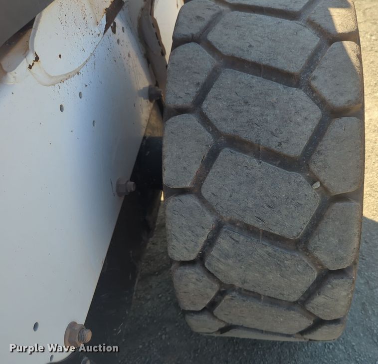 image for item EQ2278 2013 Bobcat S650 skid steer loader