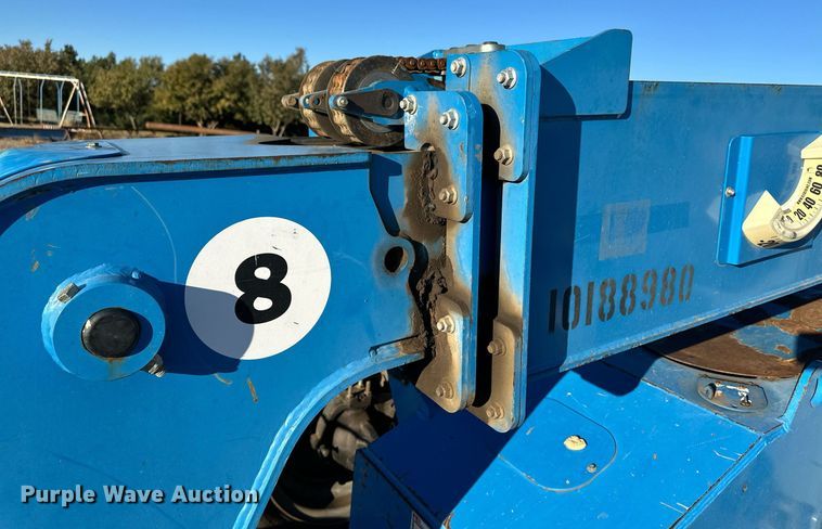 image for item ER8112 2013 Genie GTH-844 telehandler