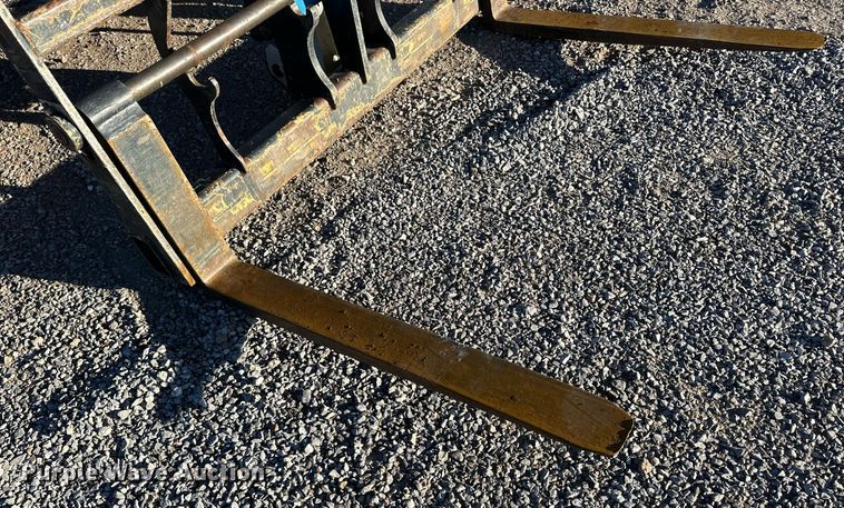 image for item ER8112 2013 Genie GTH-844 telehandler