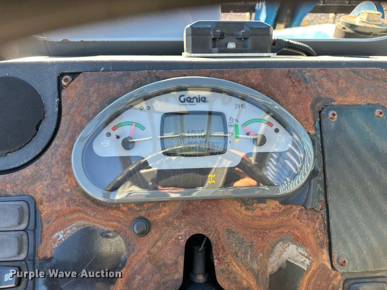 image for item ER8112 2013 Genie GTH-844 telehandler