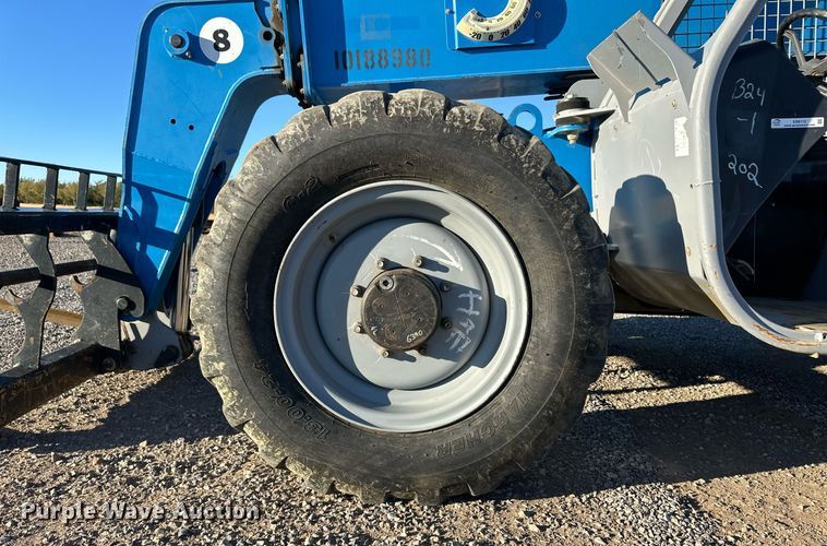 image for item ER8112 2013 Genie GTH-844 telehandler